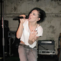 Skylar Grey performing her first gig pictures | Picture 63533